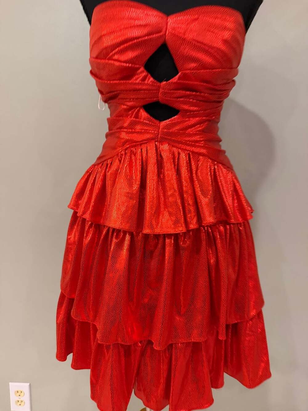 Metallic Red Strapless Cutout Tiered Ruffle Homecoming Dress
